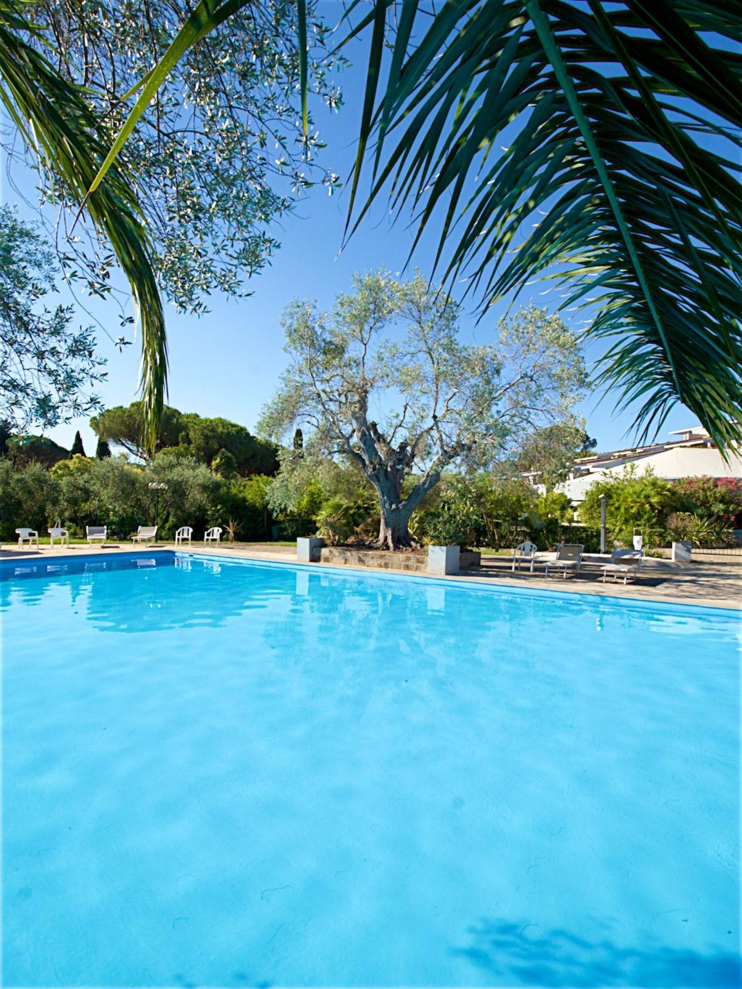 Residence Solemaremma Castiglione della Pescaia Extérieur photo